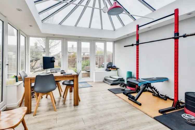 2 Bedroom House in East Oxford - No Onward Chain