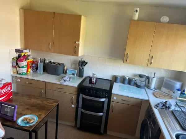 2 Bedroom Bungalow Near Amenities Clanfield