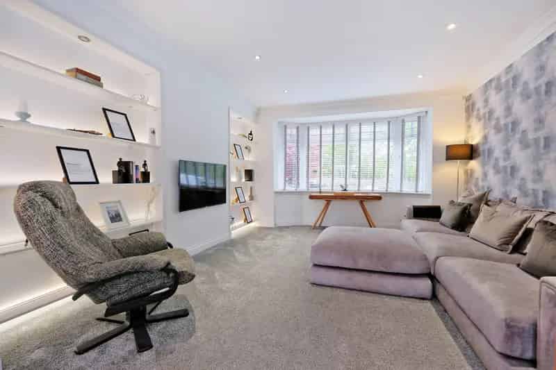 3 Bedroom Semi-Detached Home For Sale