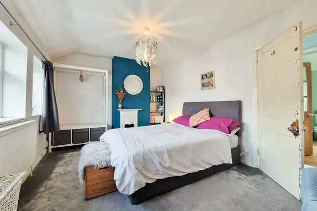 End terrace house to rent in Luckwell Road, Bedminster, Bristol BS3