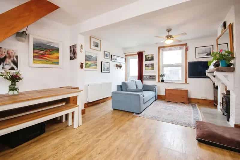 Two Bedroom Mid-Terraced House with Off Road Parking