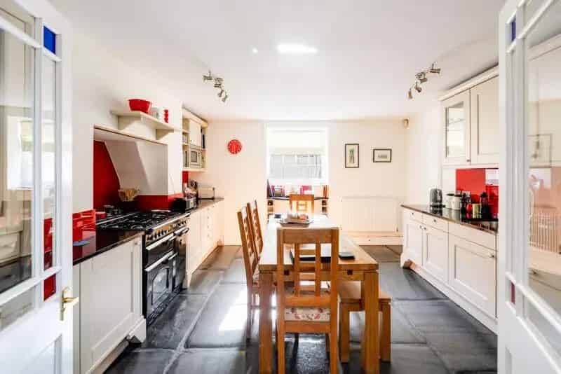4 Bedroom Terraced House for Sale in Redland