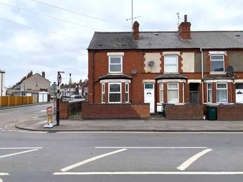 3 Bedroom Terraced House for Sale at Auction
