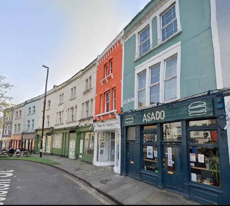 4 Bedroom Maisonette Near UOB City Centre