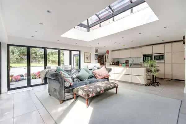 Charming Detached House Westerham Kent Family Home