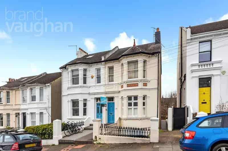 1 Bedroom Flat for Sale