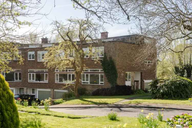 3-Bedroom Mid Century Townhouse for Sale in Sydenham