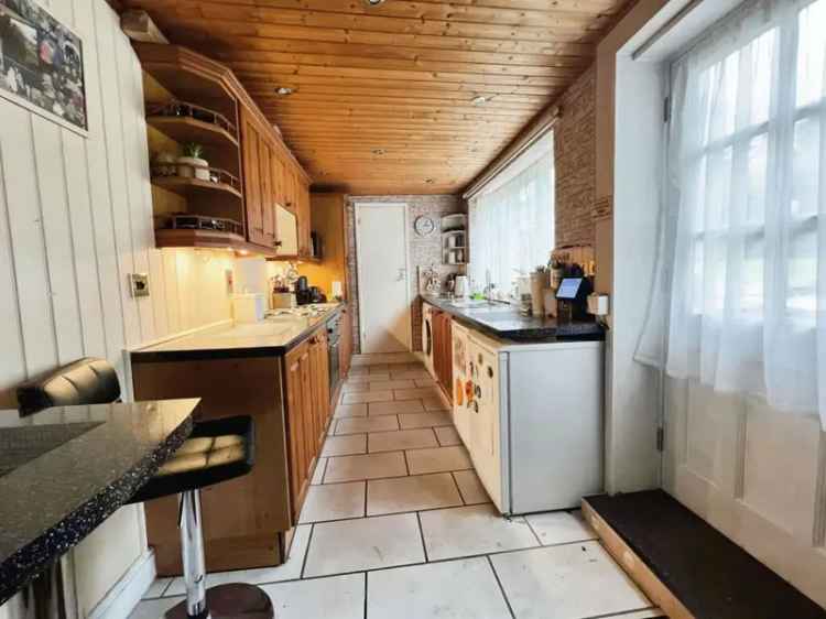 4 Bedroom Semi-Detached Grade II Listed House for Sale