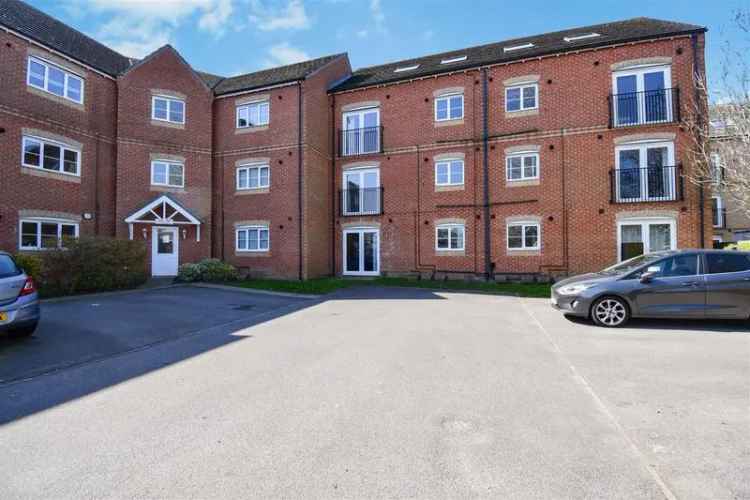 2 Bedroom Ground Floor Apartment for Sale