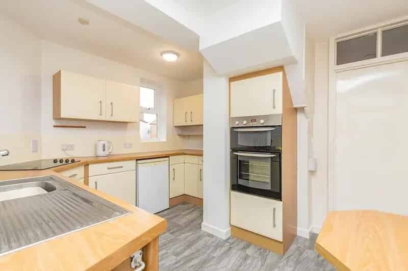 3 Bedroom Semi Detached House to Rent Rye TN31