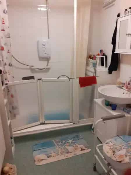 One Bedroom Flat for Over 55s - Pets Allowed