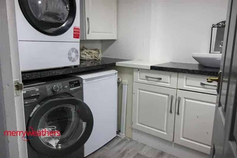 2 Bed House for Sale Near Schools and Amenities