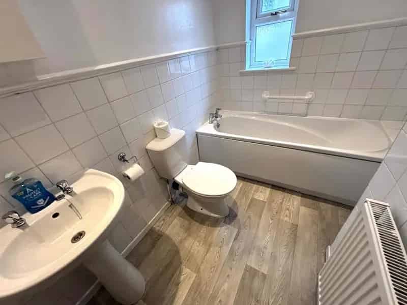 2 Bedroom House To Let in Penistone Sheffield