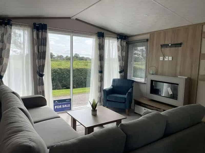 2 Bed Luxury Lodge for Sale