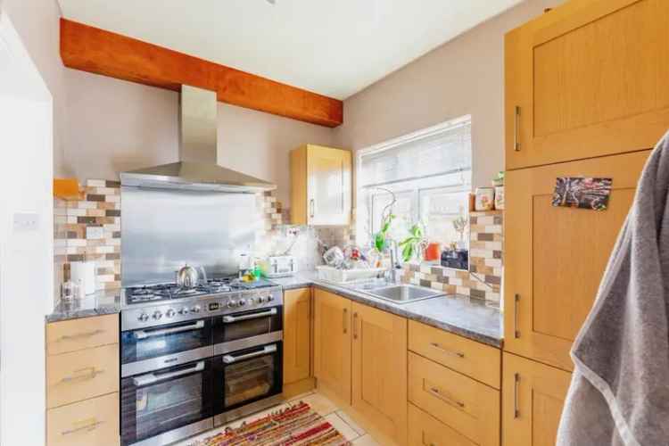 3-Bed End Terrace House with Approved Plans for Extension and New Build