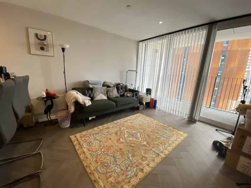 2 Bedroom Apartment Manchester Castle Wharf Stunning Views Gym Spa
