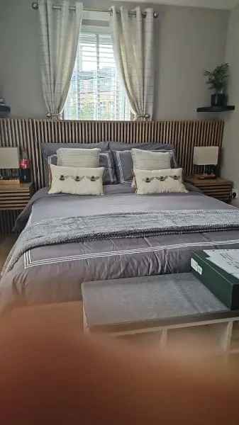 Flat For Rent in Potton, England