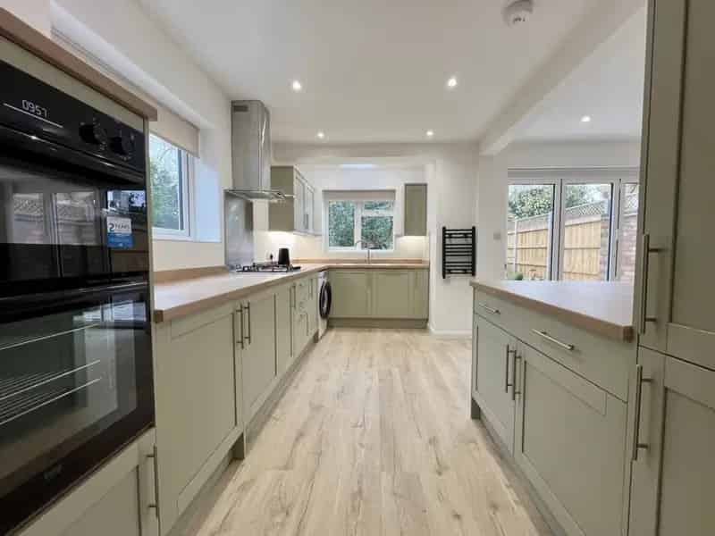 3 Bedroom House To Rent Available 2026
