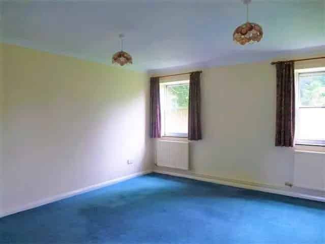 Four Bedroom Detached House with Garage Christchurch