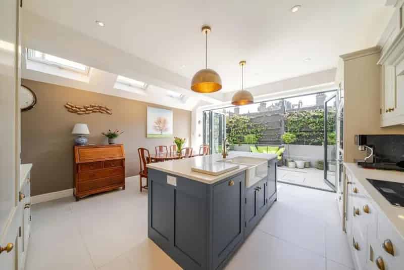 Victorian Family Home near Clapham Common