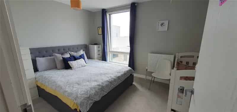 1 Bedroom Flat for Sale near Colindale Tube Station