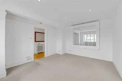 2 Bedroom 117m² Art Deco Flat Barnes London