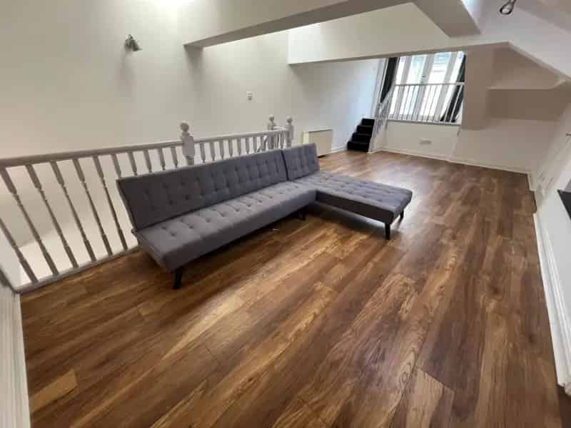 2 Bedroom 2 Bathroom Duplex Apartment To Let