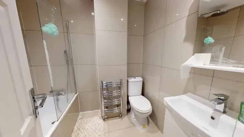 2 Bedroom Flat to Rent in Brighton