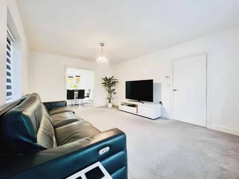 4 Bed Detached House for Sale - Aldington