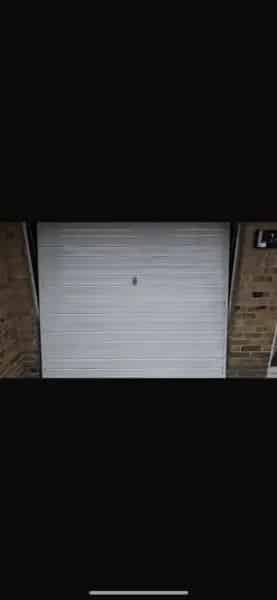 Large 3 Bed Townhouse Potential 5 Beds Large Garden Near Amenities