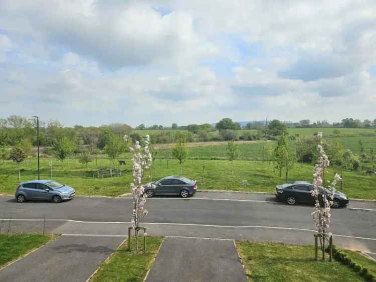 3 Bed Detached House for Sale Berkeley