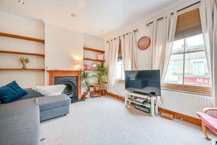 2 Bed Flat for Sale in Chiswick