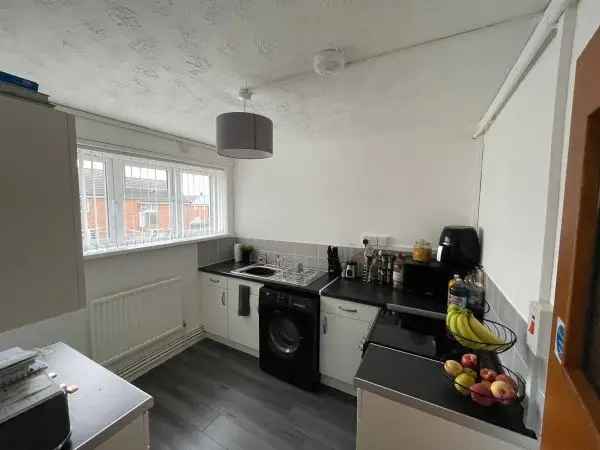 Flat For Rent in London, England