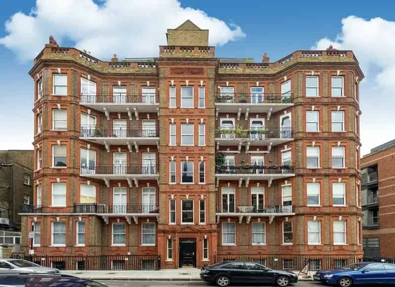 Two Double Bedroom Apartment Near High Street Kensington