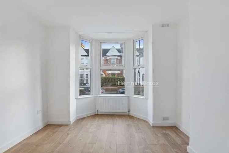 2 Bed Flat for Sale - Refurbished Garden Flat Near Tottenham