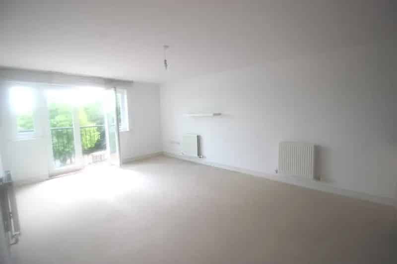 1 Bedroom Apartment to Rent - Great Transport Links