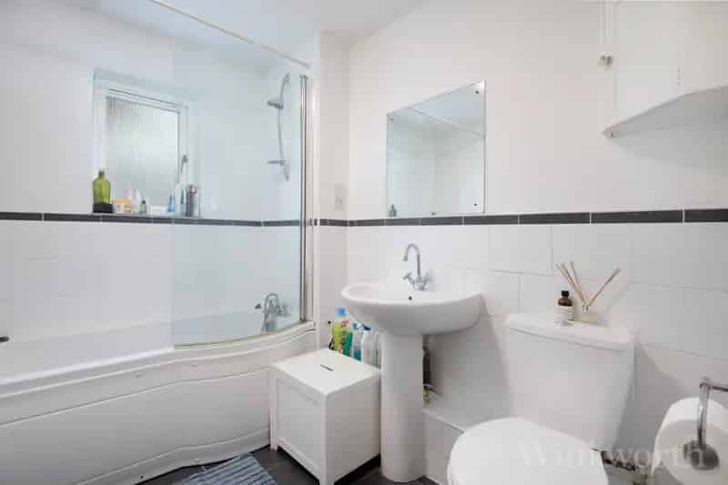 2 Bedroom Flat New Cross London