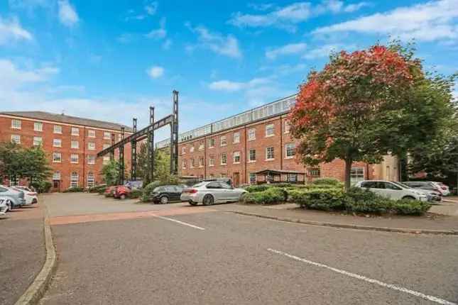 Flat for sale in Cook Street, Glasgow G5