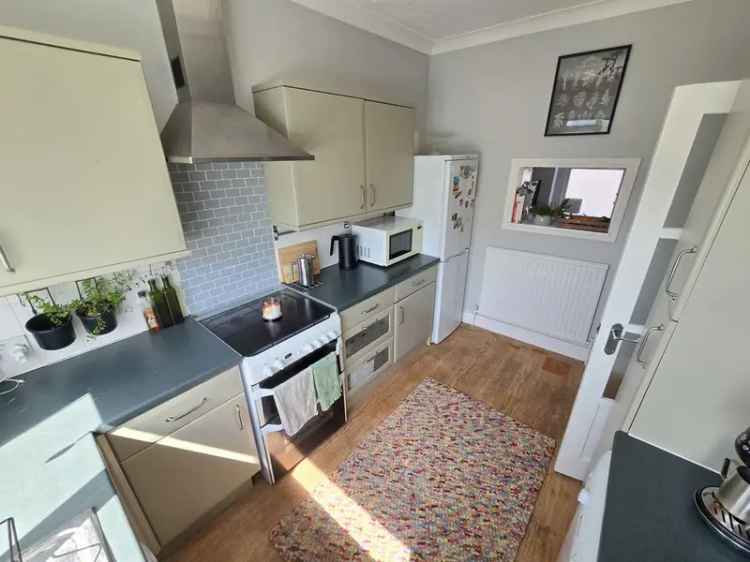 2 Bedroom Maisonette to Rent