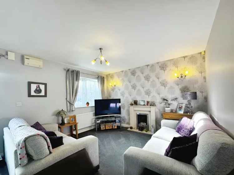 2 Bedroom Mid Terrace House for Sale