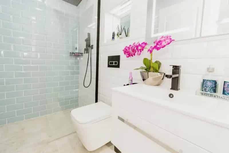 River View Townhouse 3 Beds Parking Modern Kitchen
