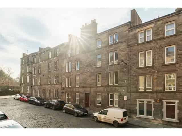 1 bedroom flat for sale