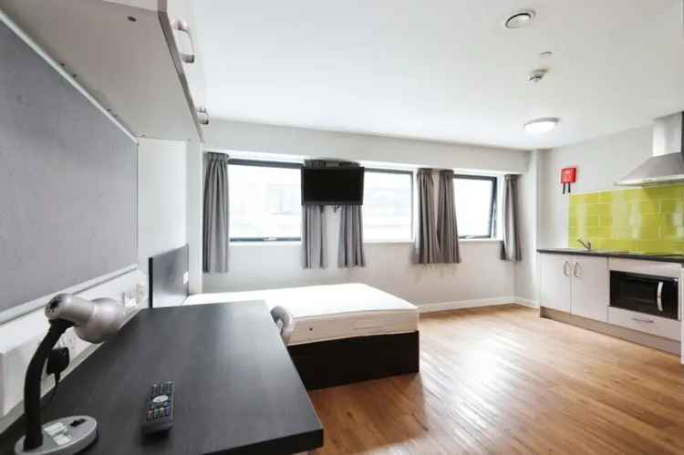 Smart Double Studio Flat for Sale in Sheffield City Centre