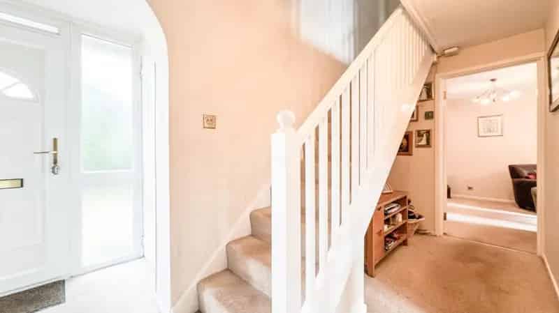 3 Bedroom House For Sale in Southville No Onward Chain