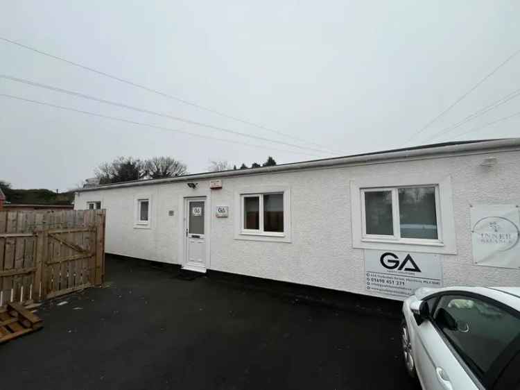 Modern Standalone Office Building in Hamilton Town Centre