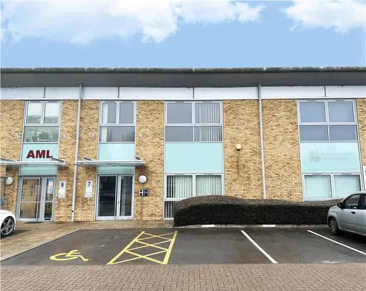 2007 Sq Ft Flexible Office R&D Space Available