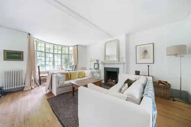 5 Bedroom Grade II Listed House Hampstead Garden Suburb