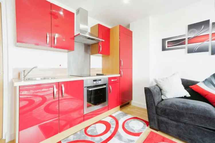 1 Bedroom Flat for Sale Leeds LS9 - Gym Access & Private Gardens