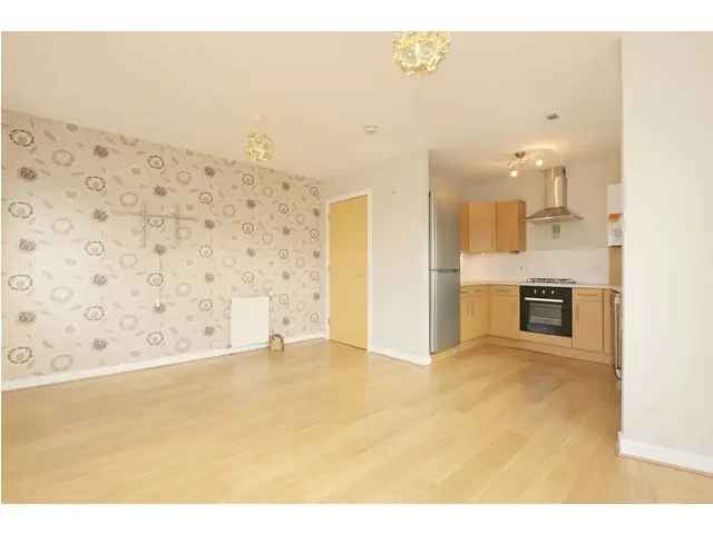 2 Bedroom Flat for Sale in Edinburghs Granton Area