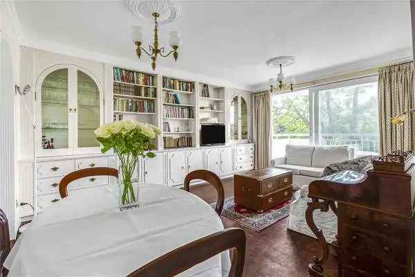 Carisbrooke House, Courtlands, Sheen Road, Richmond, TW10 5AZ | Property for sale | Savills